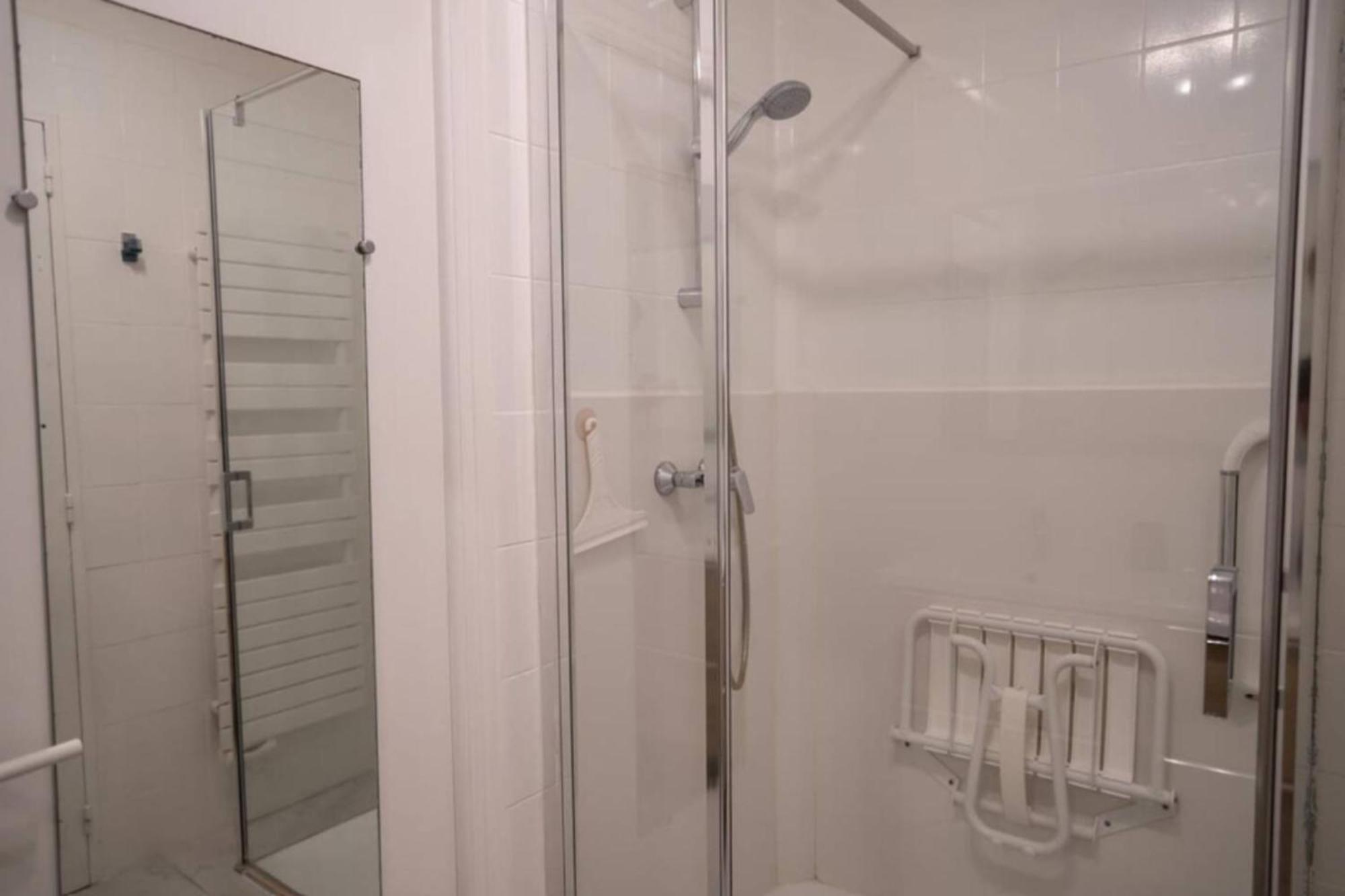 Magnificent Close To The With Sea View Antibes